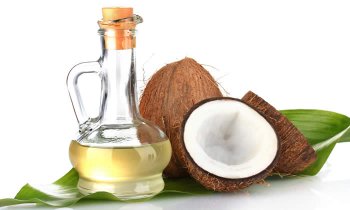 In questo articolo parliamo dell'Olio di Cocco e delle sue potenziali attività dimagranti, se usato <u>in sostituzione</u> ad altri oli e grassi alimentari
