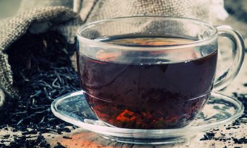 In questo articolo parliamo dei Tè Nero per dimagrire, spiegandoti come agisce, quali principi attivi contiene e perché può aiutarti a perdere peso se usato nella maniera corretta.