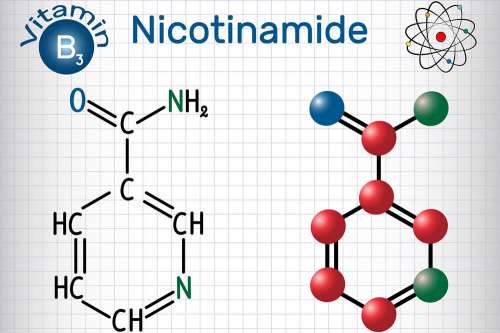 In questo articolo parliamo della Niacinamide, analizzandone le sue Funzioni Vitaminiche e le Proprietà per Uso Orale e Applicazione Topica. Proprietà e Benefici delle Creme alla Niacinamide contro Acne, Rosacea, Seborrea, Rughe e Cancro della Pelle