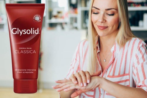 In questa recensione parliamo dei prodotti Glysolid Crema Mani (con glicerina, utile per proteggere e idratare mani secche, irritate e screpolate), analizzandone ingredienti, efficacia, uso, effetti collaterali e controindicazioni