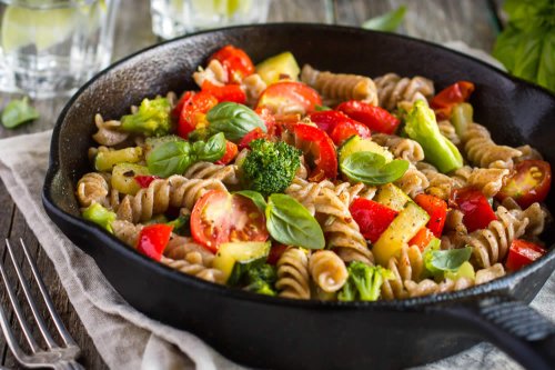 Calorie della Pasta Integrale: Sono Troppe? Fanno Ingrassare? Quali sono i Benefici dei Cereali Integrali rispetto a Quelli Raffinati? E' vero che Fanno Dimagrire? Ecco Cosa Dicono gli Studi