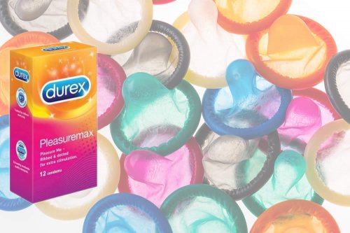 In questa recensione parliamo dei Preservativi Durex PleasureMax, analizzandone Caratteristiche, Taglia e Misure, Modo d'Uso Corretto, Vantaggi e Svantaggi, analizzandone il Prezzo e presentandoti le Offerte Migliori del Web